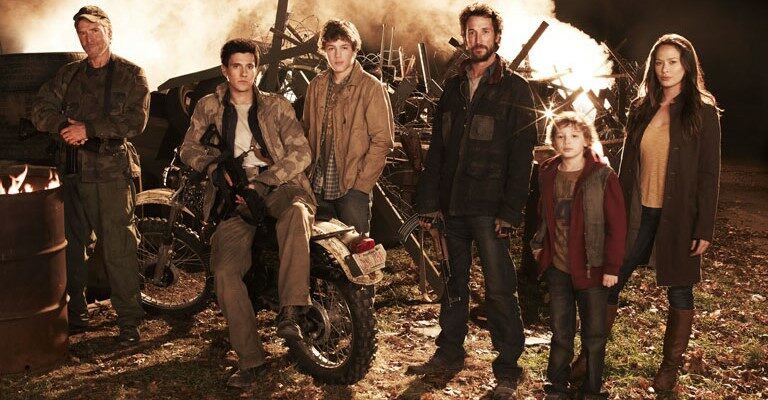 On Set With the Cast and Crew of TNT’s Sci-fi Show ‘Falling Skies’